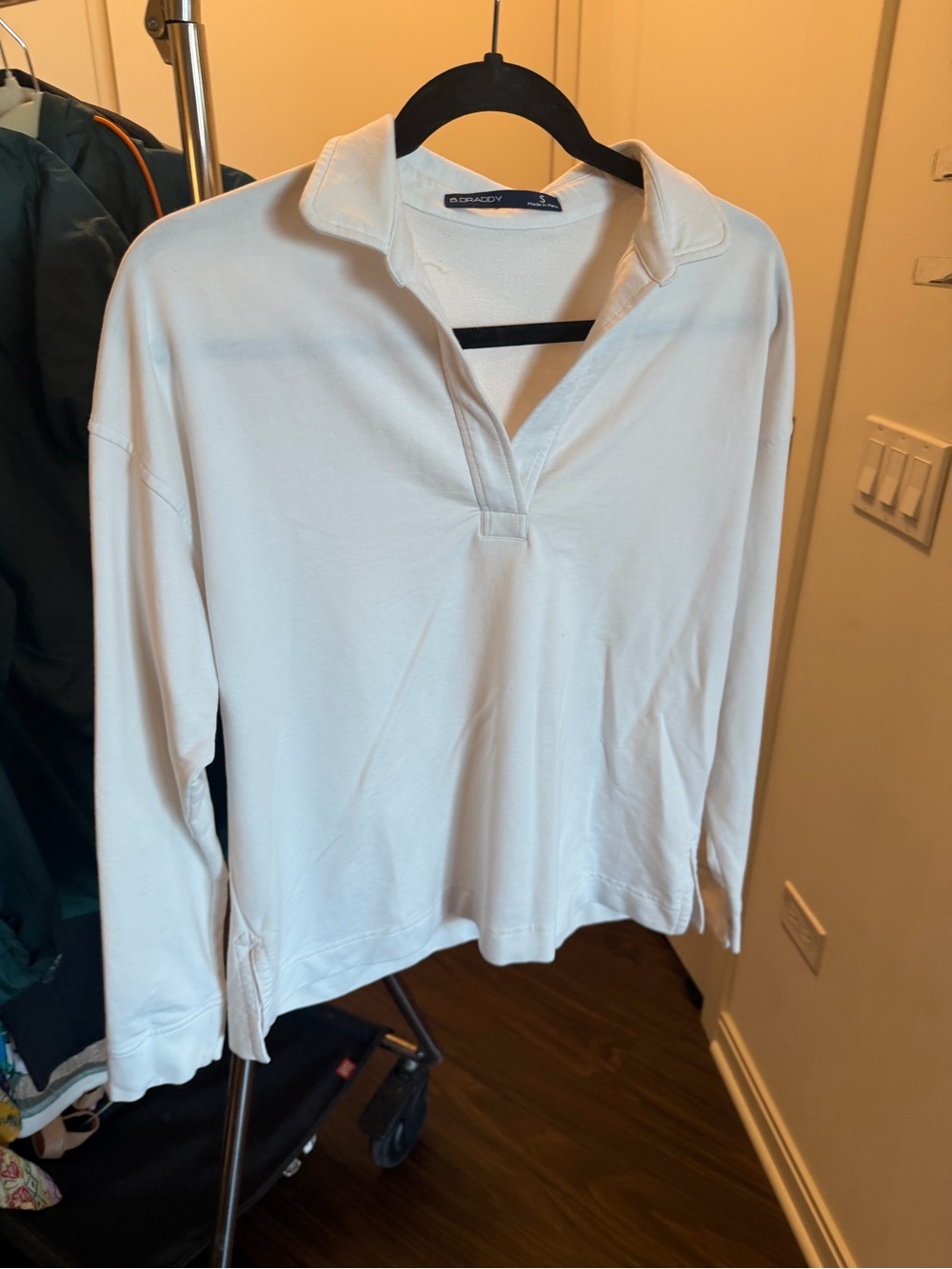 B. Draddy | Women's White Long-Sleeve Polo V-Neck | Small